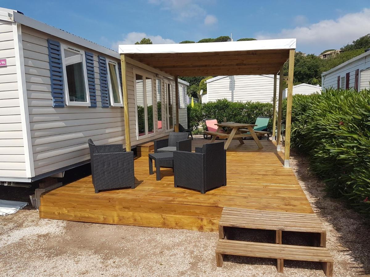 Frejus Tout Confort, Climatisation,Linge De Lit Et De Toilette, Coffre Fort, Ventilations Au Plafond Chambres Et Wifi Possible Luaran gambar