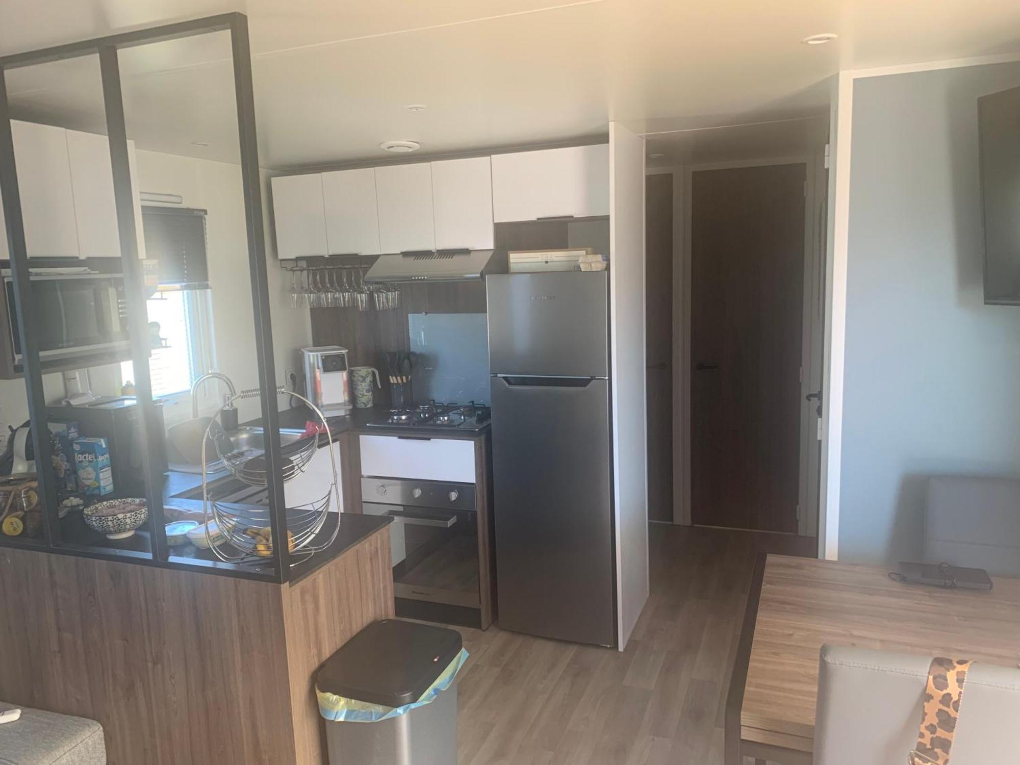 Frejus Tout Confort, Climatisation,Linge De Lit Et De Toilette, Coffre Fort, Ventilations Au Plafond Chambres Et Wifi Possible Luaran gambar